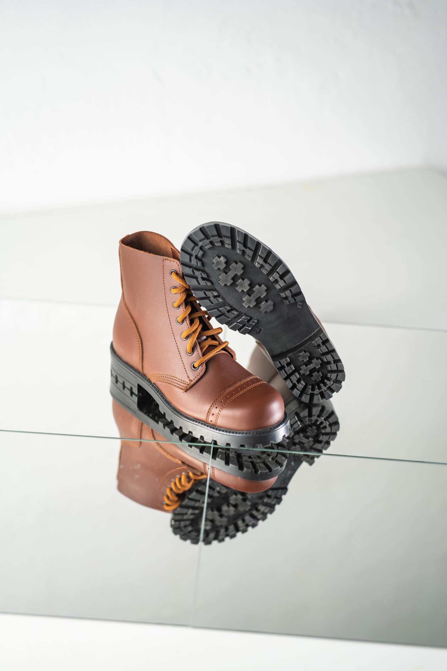 517 aka Aviator Boots - Brown