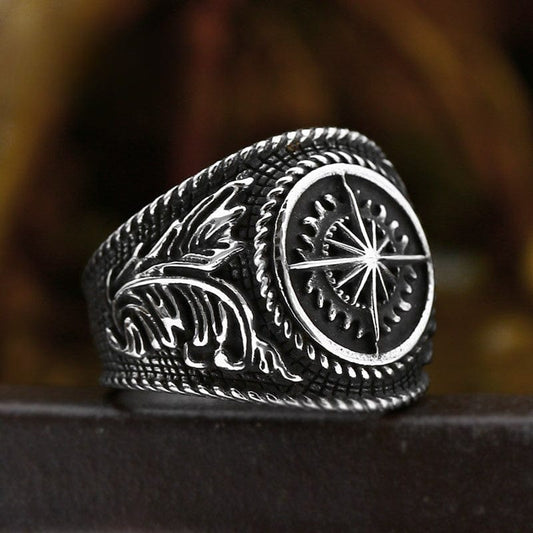 Punk Compass Ring